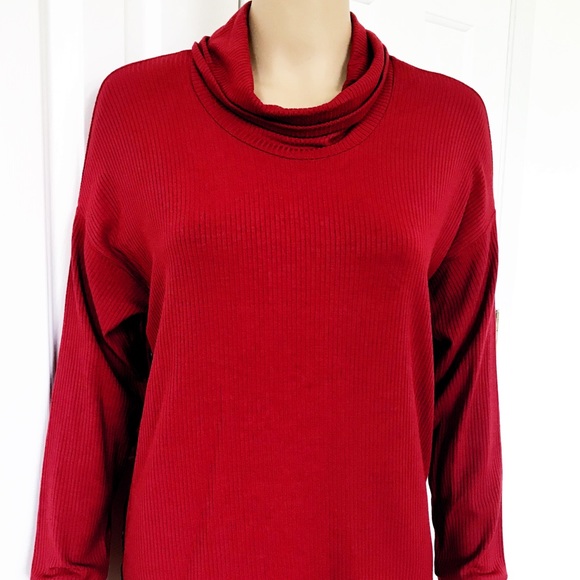NWT Cowell neck longsleeve loose fit burgundy  red top S - Picture 3 of 8